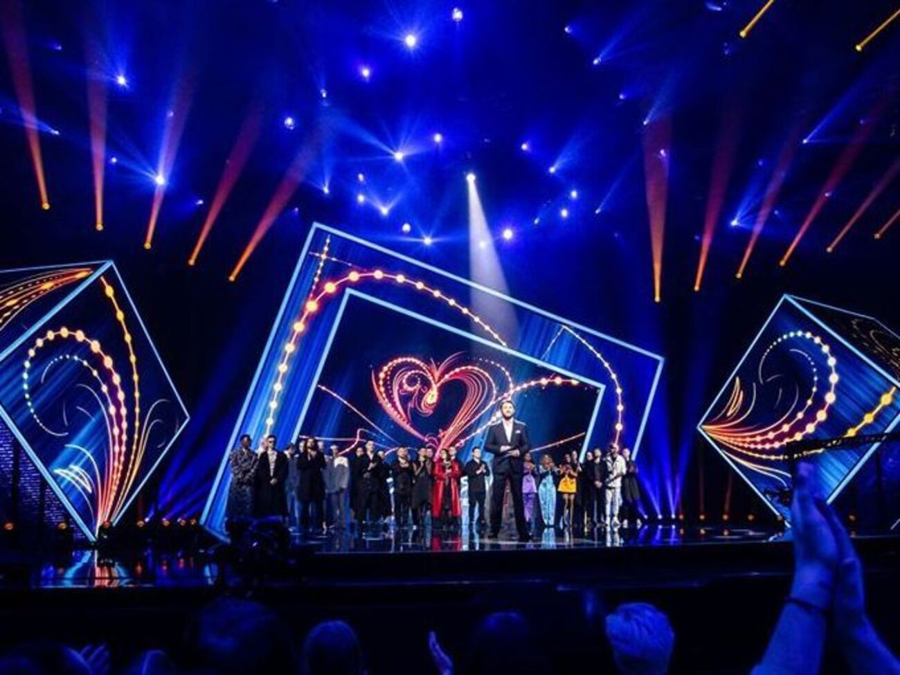 22 лютого на сцені палацу культури КПІ, окрім шести фіналістів, виступлять запрошені зірки