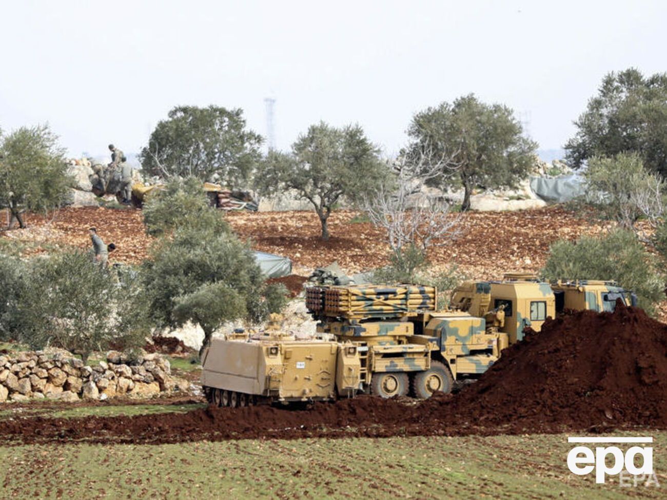 Турция требует отвода сирийских правительственных войск из зоны деэскалации