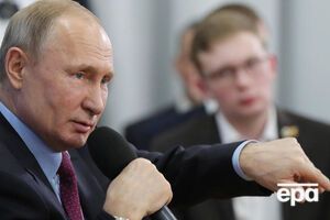 Путин призвал искать в истории то, что объединяет украинцев и россиян