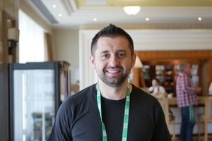 Арахамія був учасником "Битви екстрасенсів"