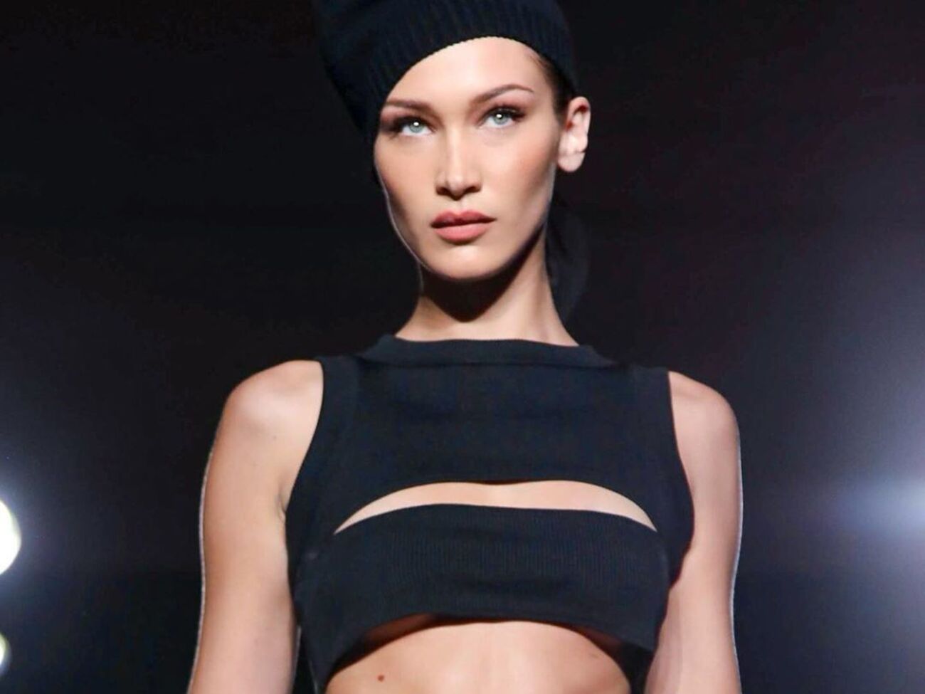 Белла Хадід: Max Mara рано-вранці. Я так люблю це шоу, щоразу
