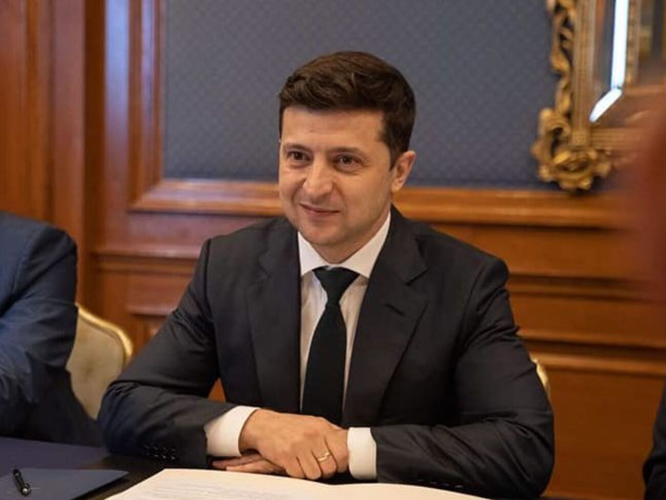 Зеленський порівняв Україну із середньовічною Європою через події в Нових Санжарах