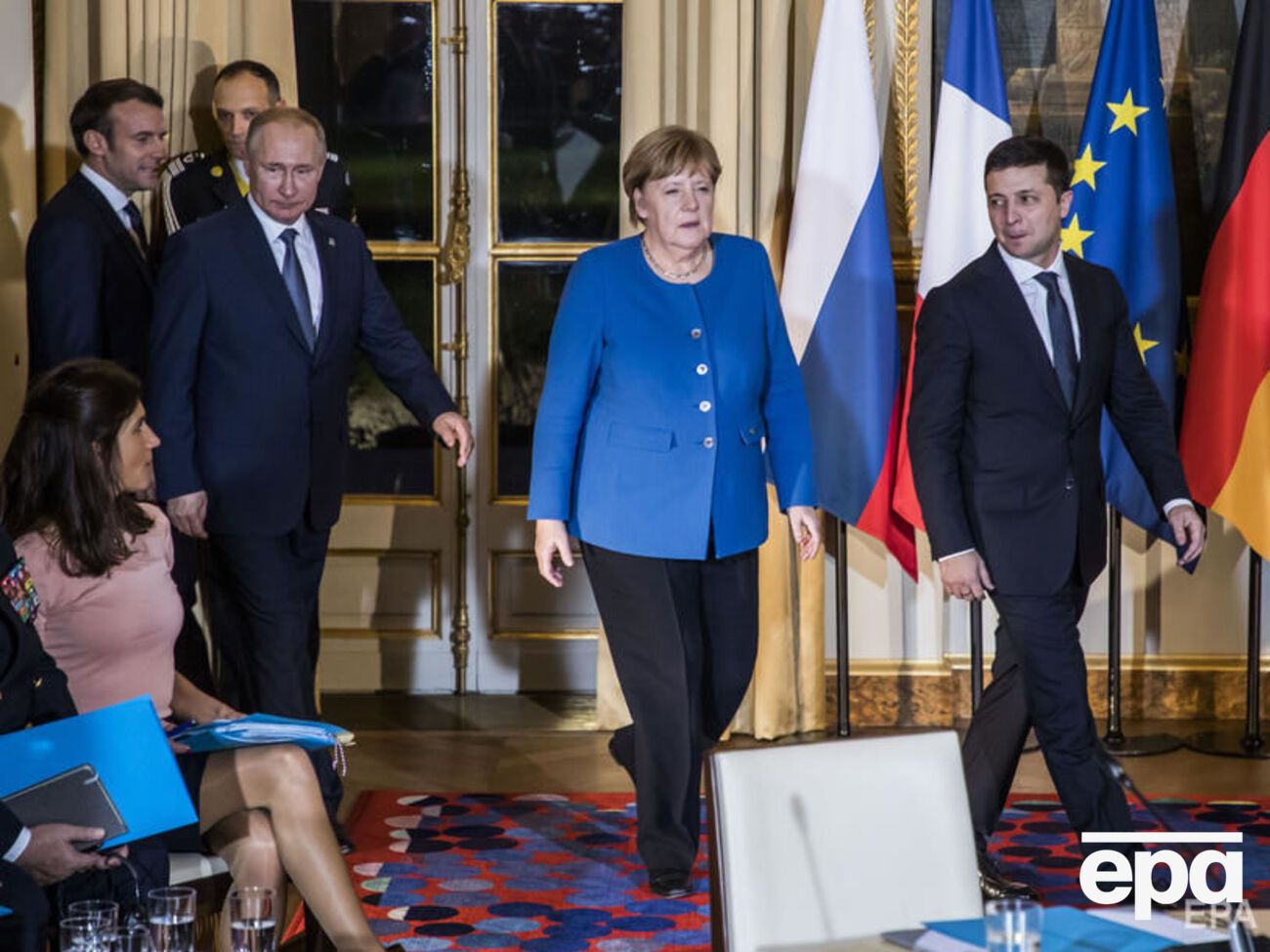 Во время саммита в нормандском формате Зеленский и Путин разошлись во взглядах на Минские соглашения