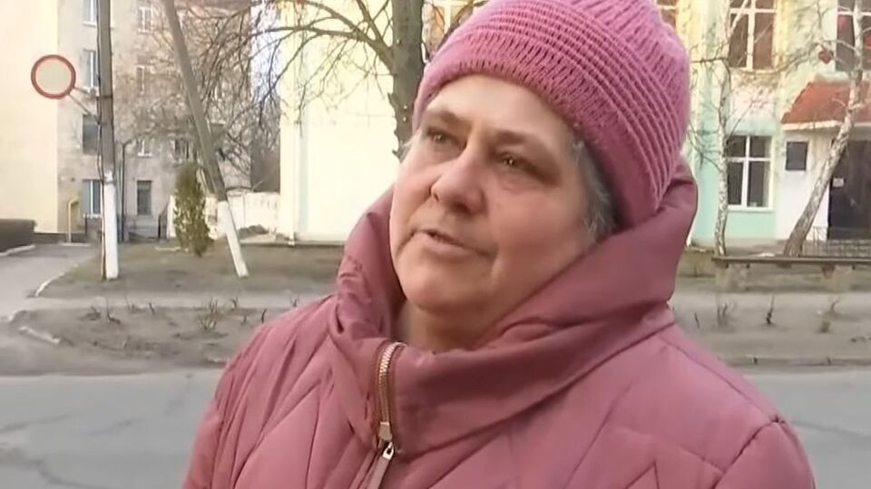 Жителька Нових Санжарів: Чому привезли іноземців?
