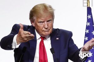 Трамп вважає, що демократи стоять за повідомленнями розвідки