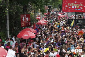 В Рио-де-Жанейро открылся традиционный карнавал. Фоторепортаж