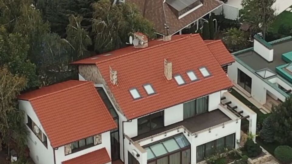 Гушан владеет домом в Одесской области с 2014 года, говорится в расследовании "Схем"