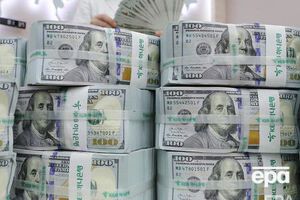 За сколько Дель Веккио купил "Люксоптику", не сообщается