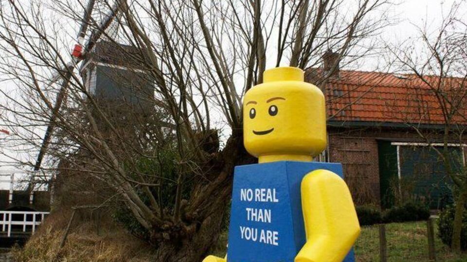 Фигурку Lego-человечка, которую создал Кнудсен, начали производить в 1978 году