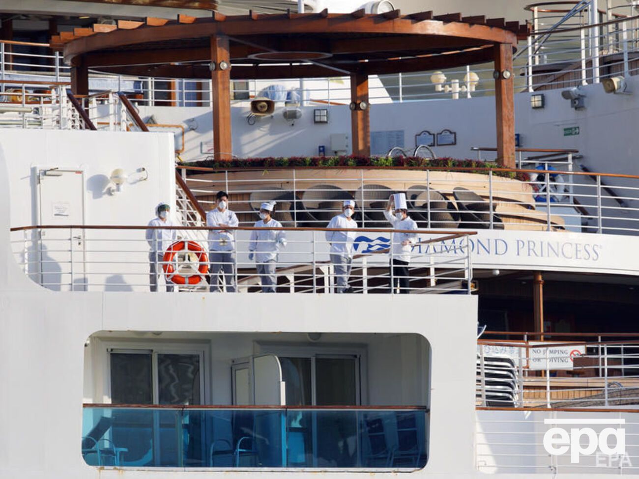 РФ евакуювала вісьмох із 24 своїх громадян із Diamond Princess