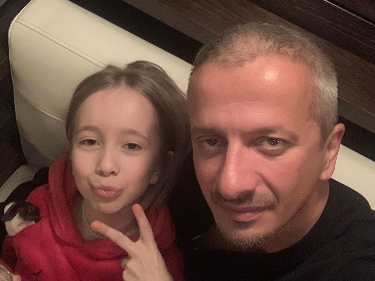 Богомолов:&nbsp;Пока любовь моя в Миланах, пока любимая дочь учится, мы работаем на благо русской культуры