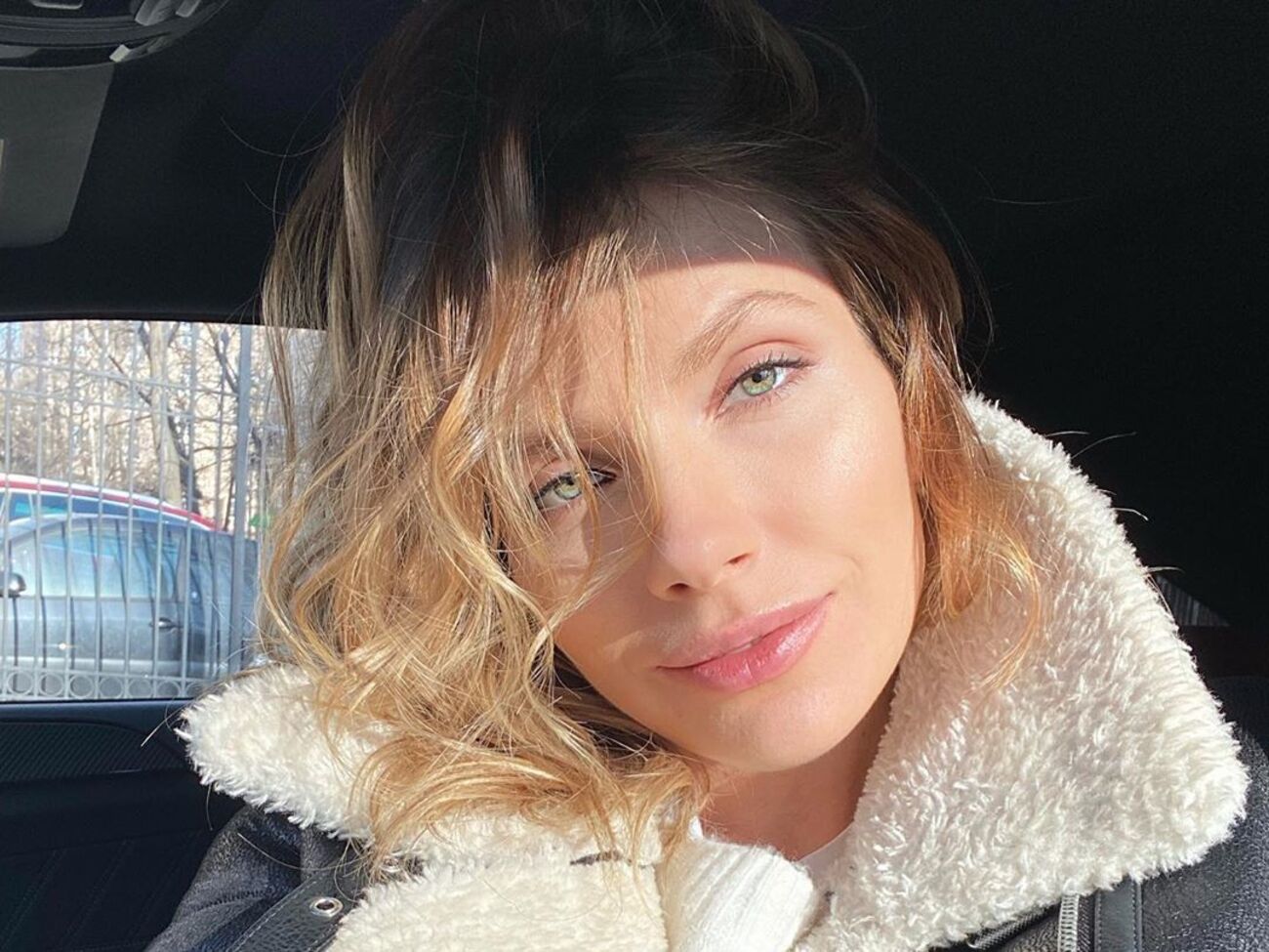 Паперная снялась для российского журнала Hello!