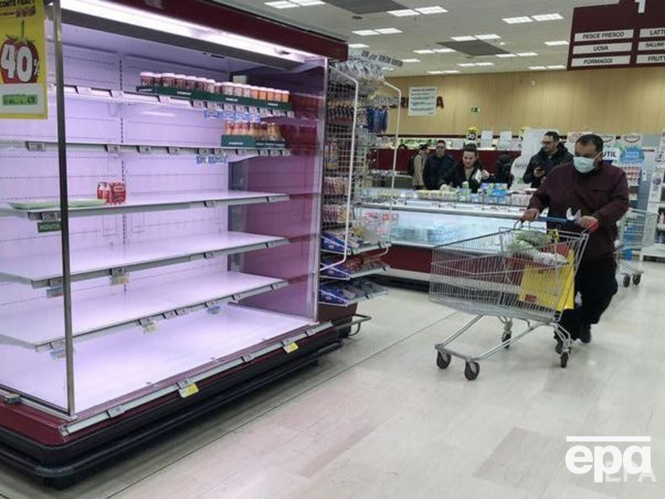 В Милане скупают даже бутерброды, говорят украинцы