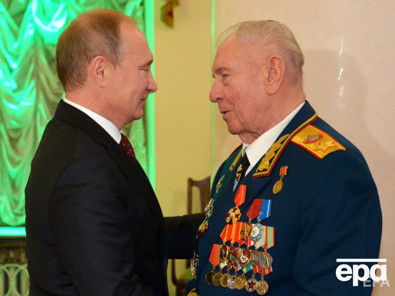 Язову було 95 років (на фото з президентом РФ Володимиром Путіним)