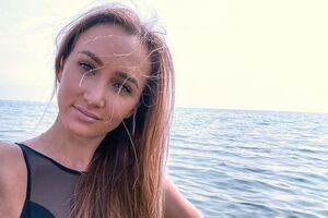 Ризатдинова показала, как проводит время в отпуске
