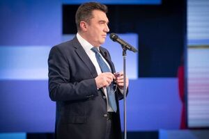 Данилов: Этот призрак долго держаться не может
