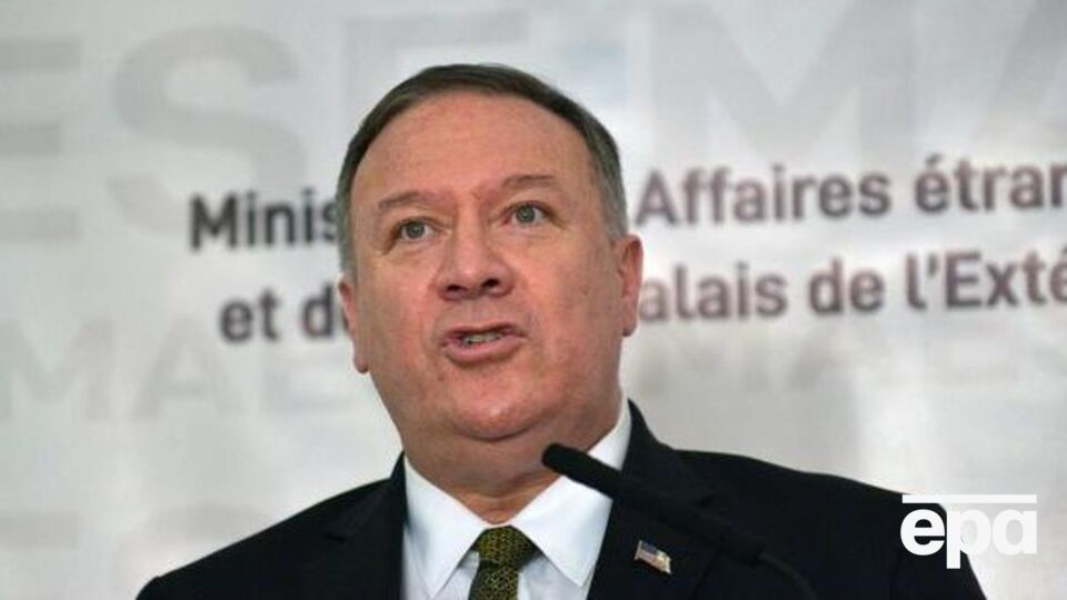 Помпео: Журналістів The Wall Street Journal, які намагалися дістати достовірну інформацію про спалах захворювання, вислали з Китаю