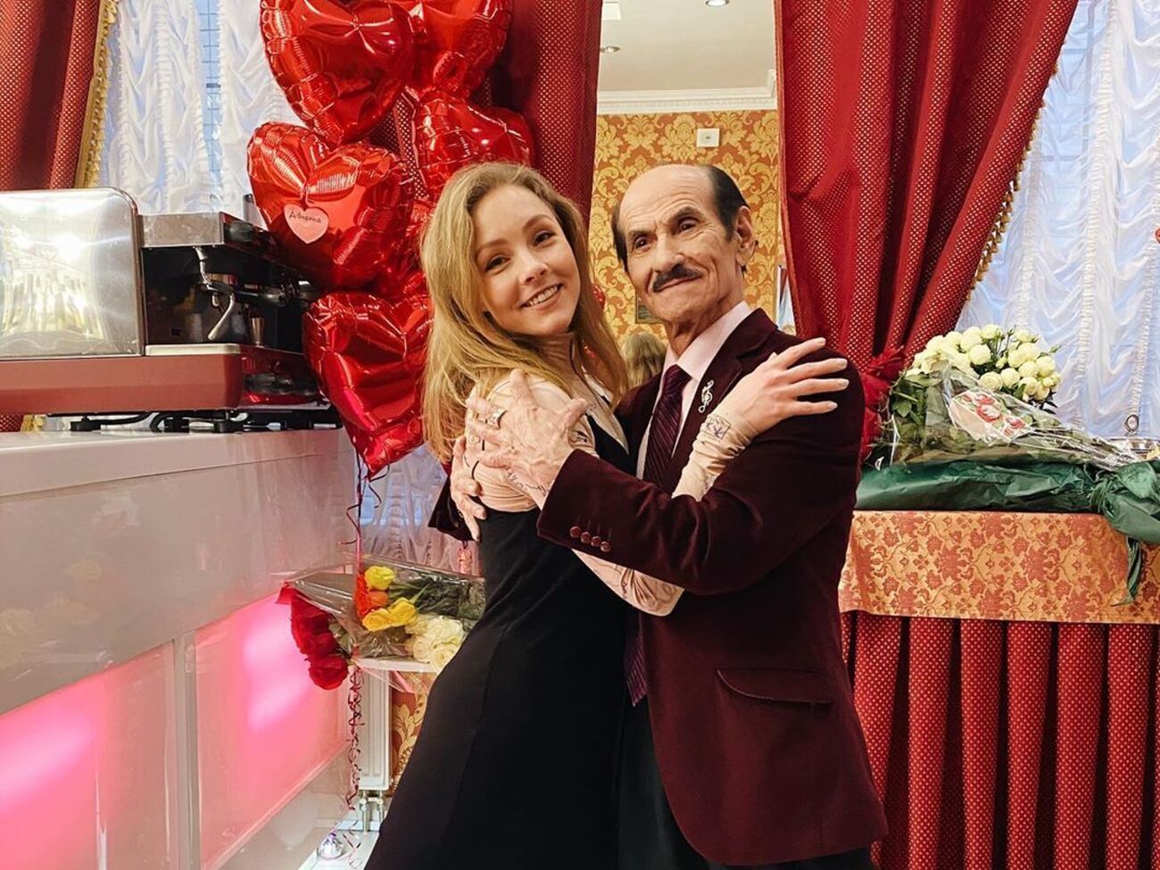 Шоптенко &ndash; Чапкису:&nbsp;Вы для нас всех пример! Пример того, как нужно любить и ценить танец! Вы и есть танец в самом мужском его проявлении