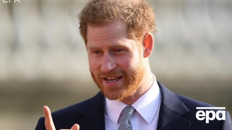 Принц Гаррі попросив називати його на ім'я