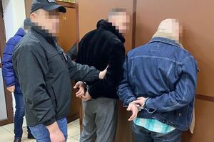 Трех фигурантов дела задержали при передаче им первого транша в размере $550 тыс.