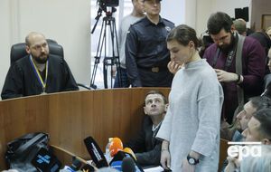 Дугарь (стоит) отказалась от почерковедческой и судебно-психиатрической экспертиз