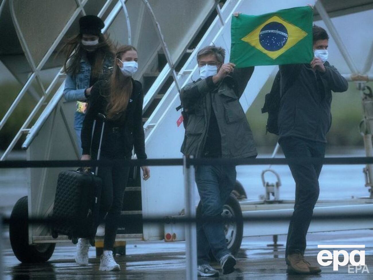 20 человек в Бразилии проверяют на инфицирование&nbsp;SARS-CoV-2
