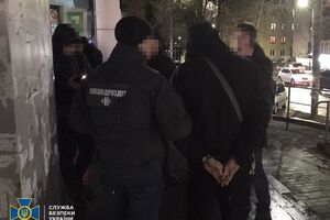 Киберполицейского задержали в центре города