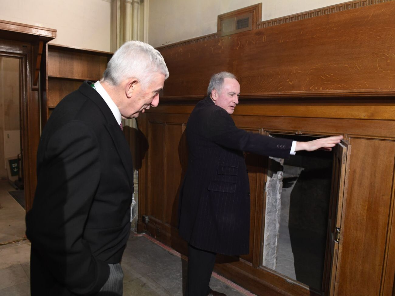 Секретному проходу в парламенті Великобританії приблизно 360 років