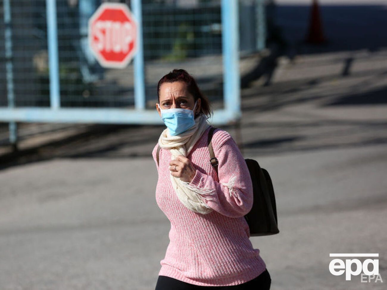 За даними ВООЗ, у більшості заражених коронавірусною інфекцією хвороба протікає без ускладнень