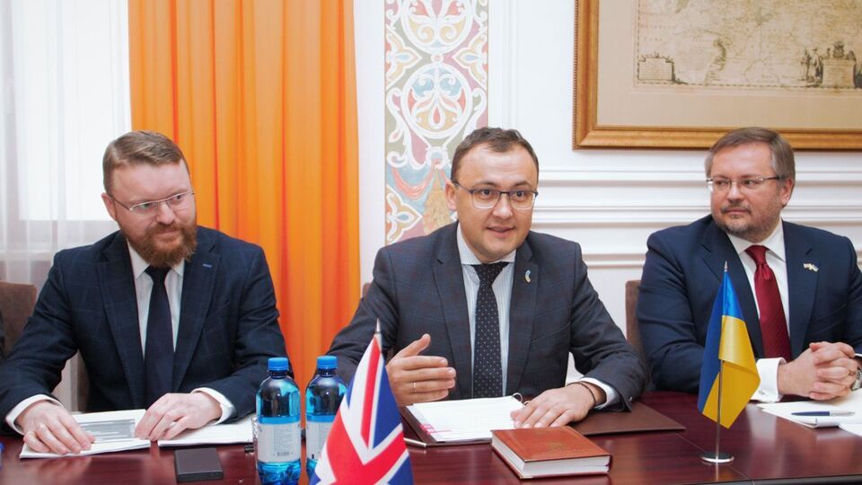 Україна і Великобританія обговорюють питання вільної торгівлі та партнерства