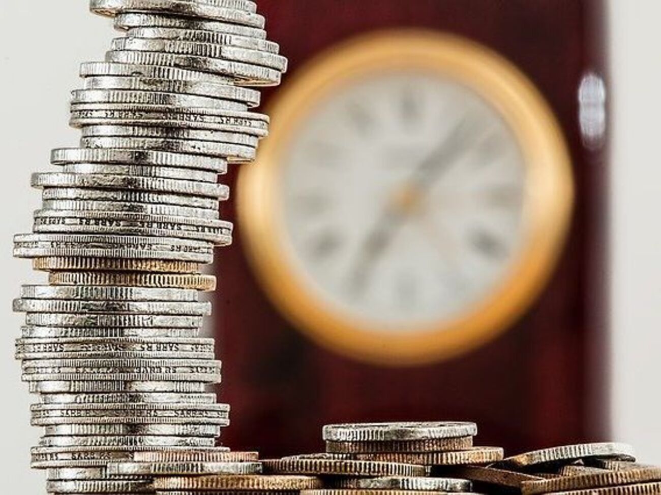 НБУ установил курс валют на 28 февраля