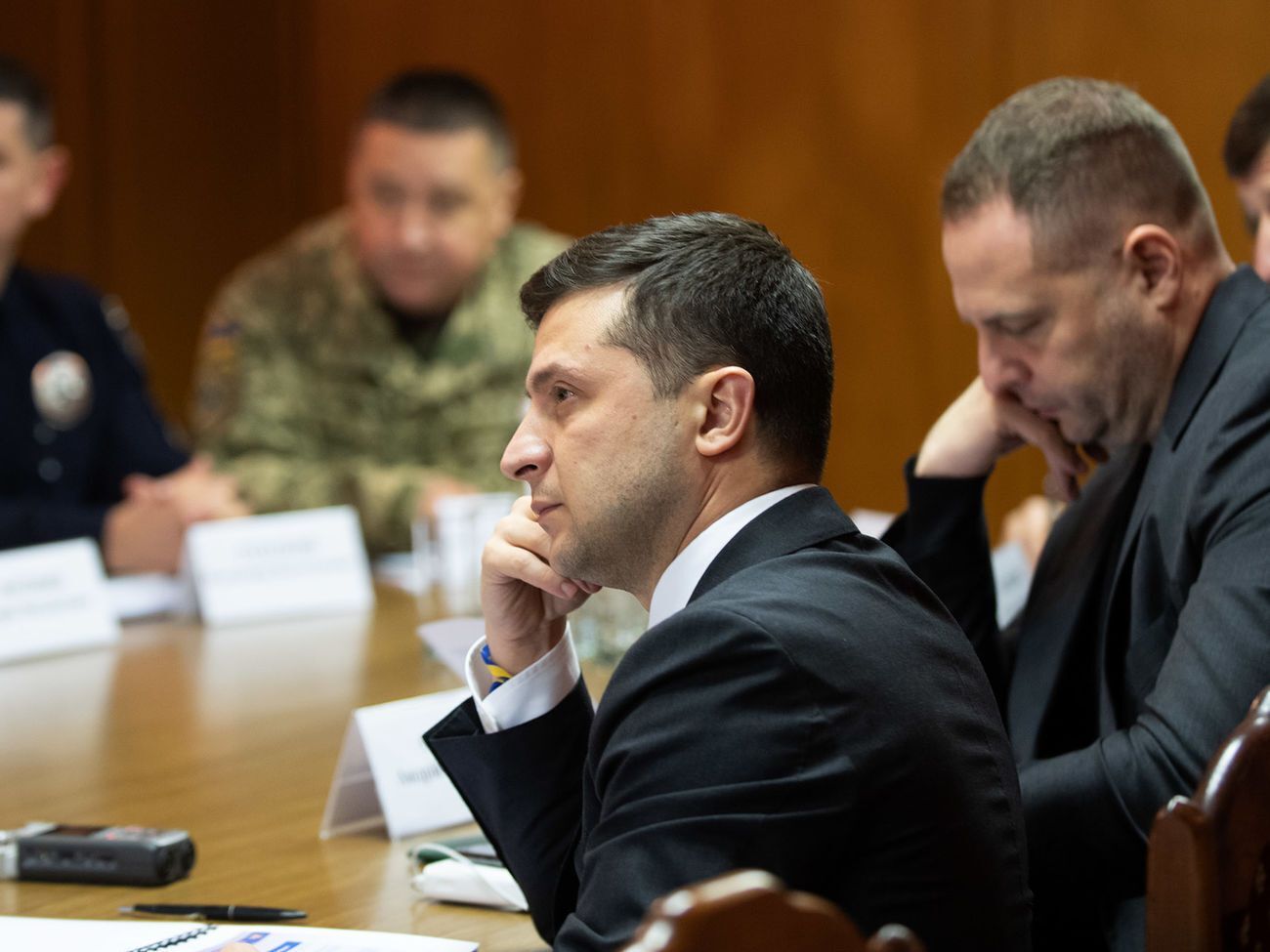 Зеленський призначив позачергове засідання Ради на наступну середу