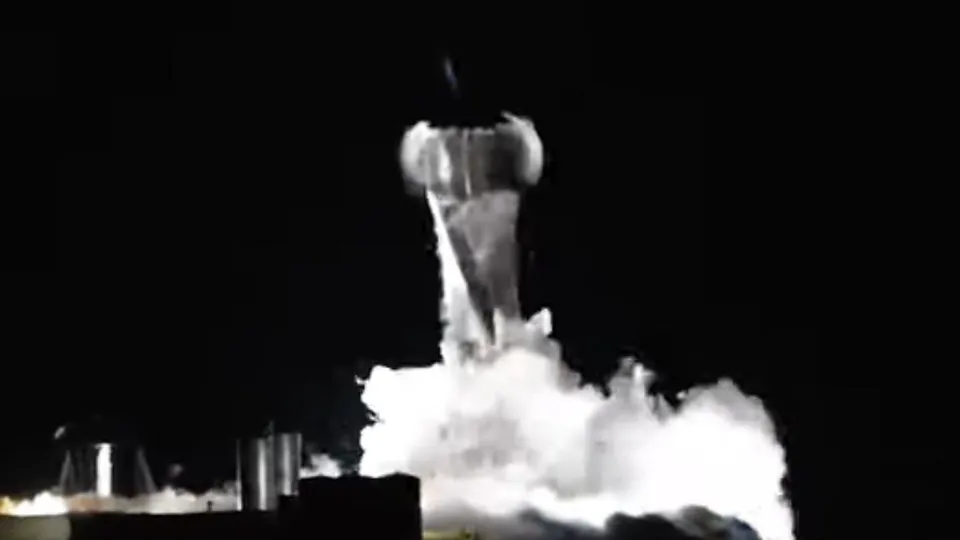 Starship взорвался во время заполнения баков жидким азотом