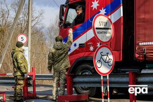 В Минздраве отметили, что "в случае выявления признаков ОРЗ проводятся дополнительные исследования"