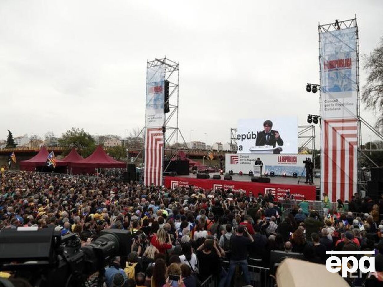 Пучдемон выступил перед участниками митинга