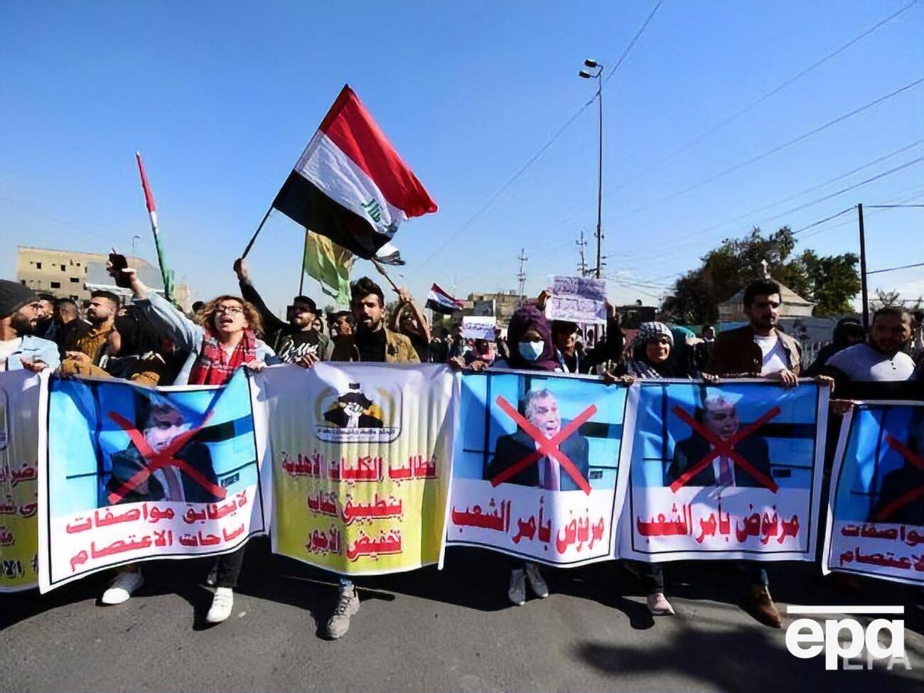 Среди протестующих было много студентов