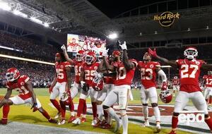 "Канзас-Сити" завоевал второй Супербоул в истории клуба
