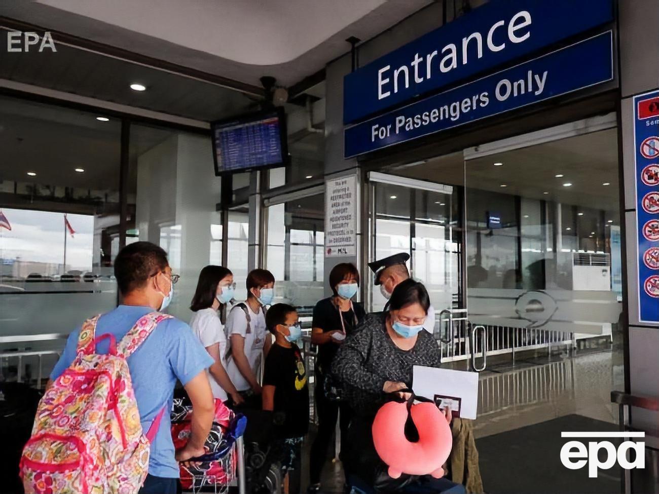 В Китае новым вирусом заразились более 17 тыс. человек