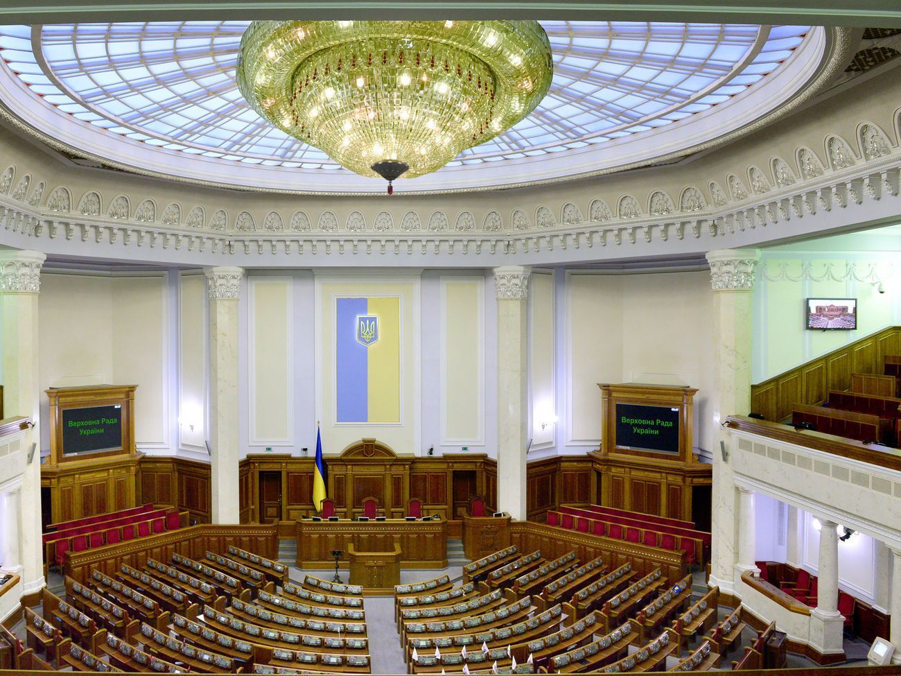 Чтобы попасть в парламент, партиям необходимо преодолеть 5-процентный барьер