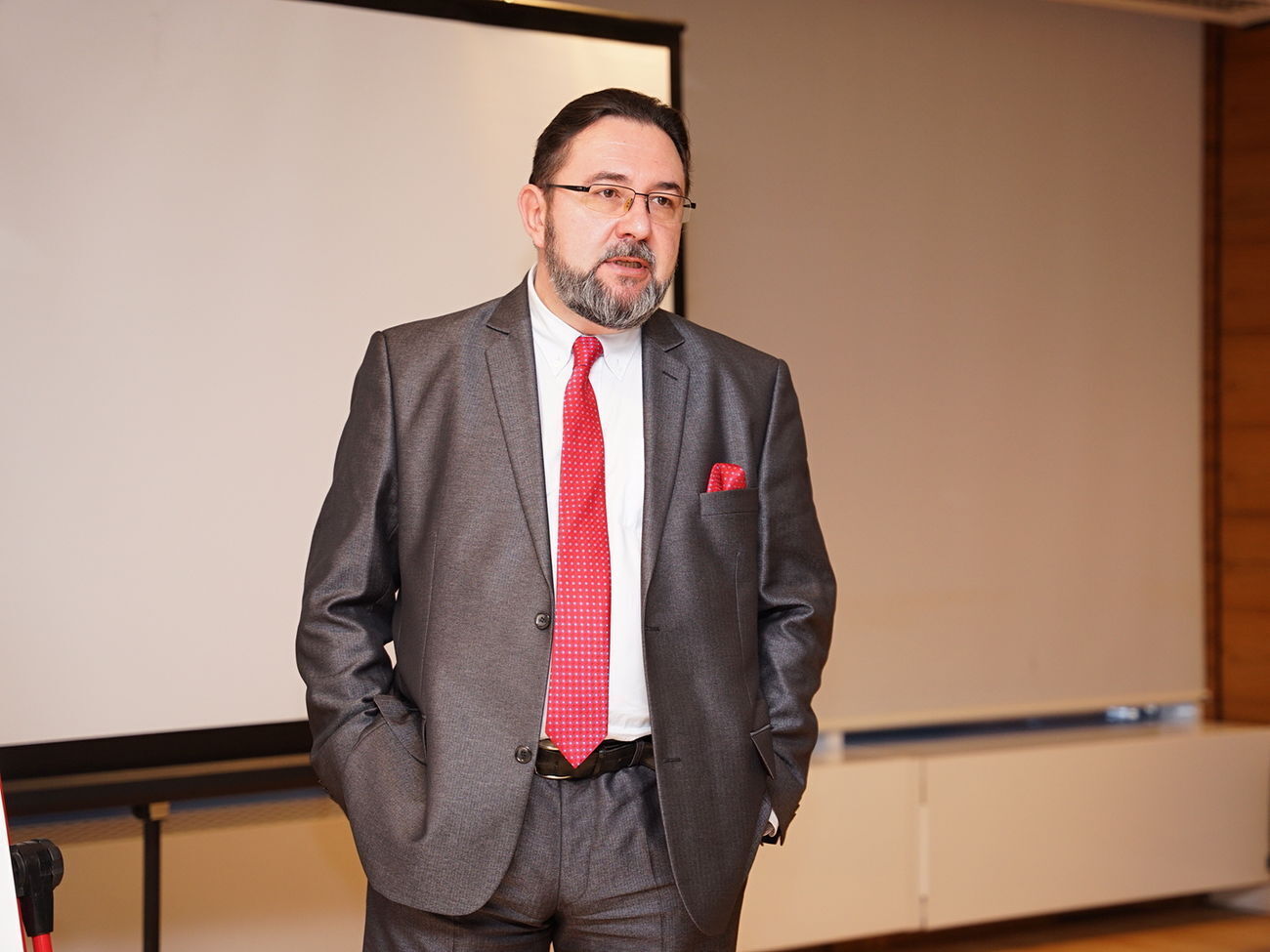 Потураев: Прошу не смеяться, но в "Слуге народа" тоже против законопроекта "О противодействии дезинформации"