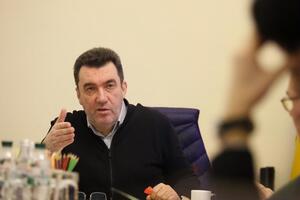 Данилов о крушении рейса PS752: Настаиваем на выплате соответствующих компенсаций семьям погибших согласно нормам международного права