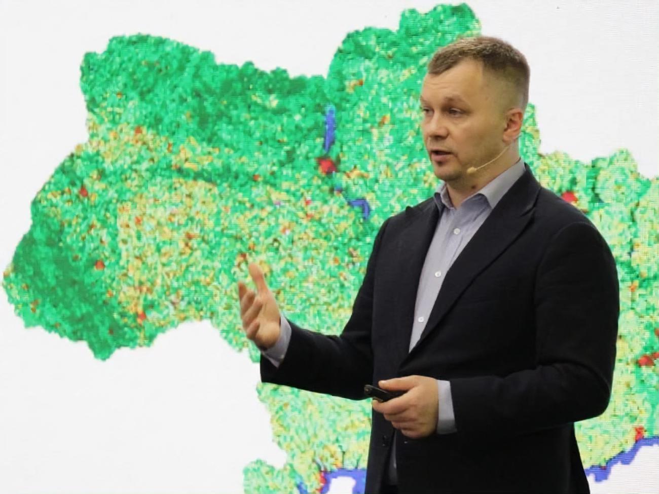 Тимофій Милованов (на фото) переконаний, що зняття санкцій допоможе бізнесу легше функціонувати