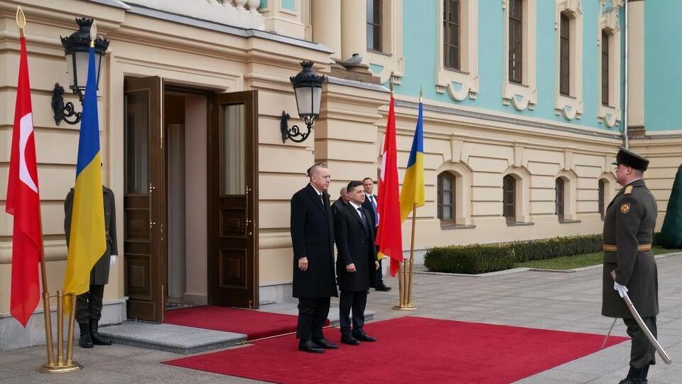 Зеленський і Ердоган обговорили посилення безпеки в Чорноморському регіоні