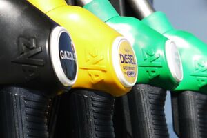 На тлі спалаху коронавірусу в Китаї різко впали ціни на нафту