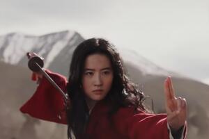 Главная героиня вместо своего отца отправится в армию