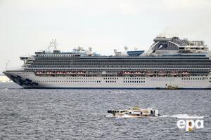 С Diamond Princess эвакуировали 10 заболевших