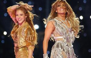 В финале Шакира и Лопес вышли на сцену вместе