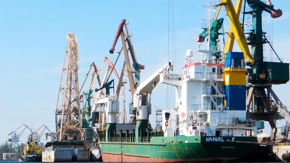 В конкурсе на концессию херсонского порта победила компания "Рисоил-Херсон"