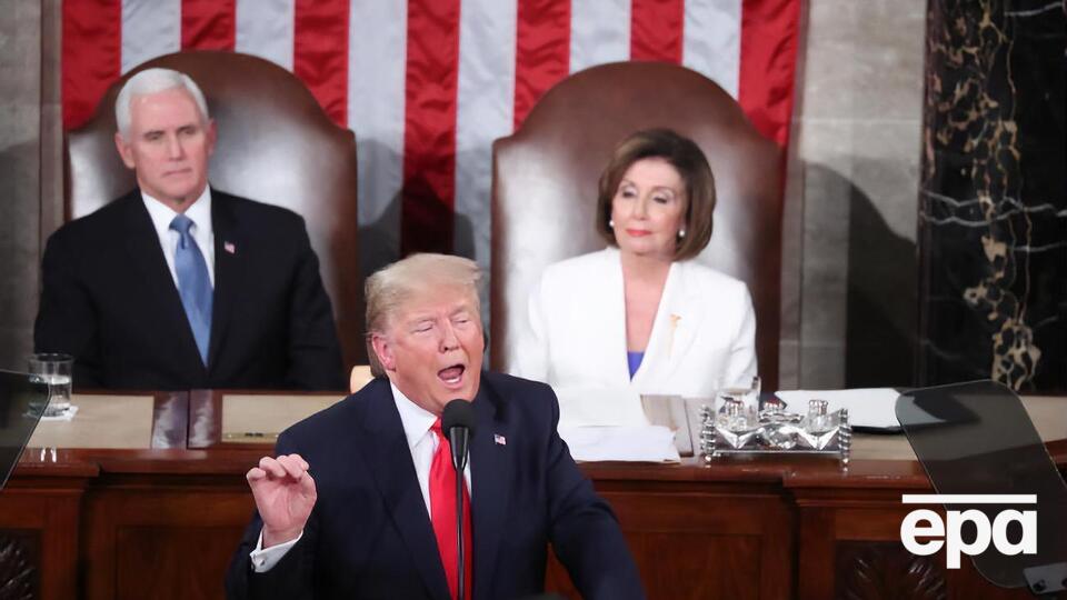 Пелосі (праворуч) назвала промову Трампа "маніфестом неправди"