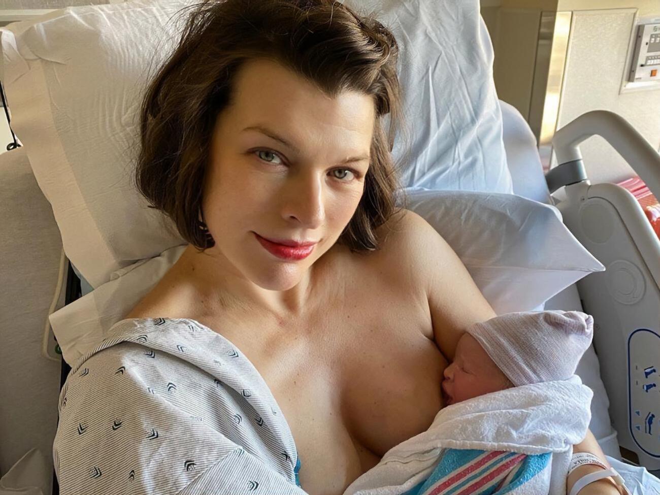 Йовович: Ошун&nbsp;&ndash;&nbsp;наш чудесный ребенок, и мы все так благодарны за то, что она у нас есть, и полностью одержимы ею!